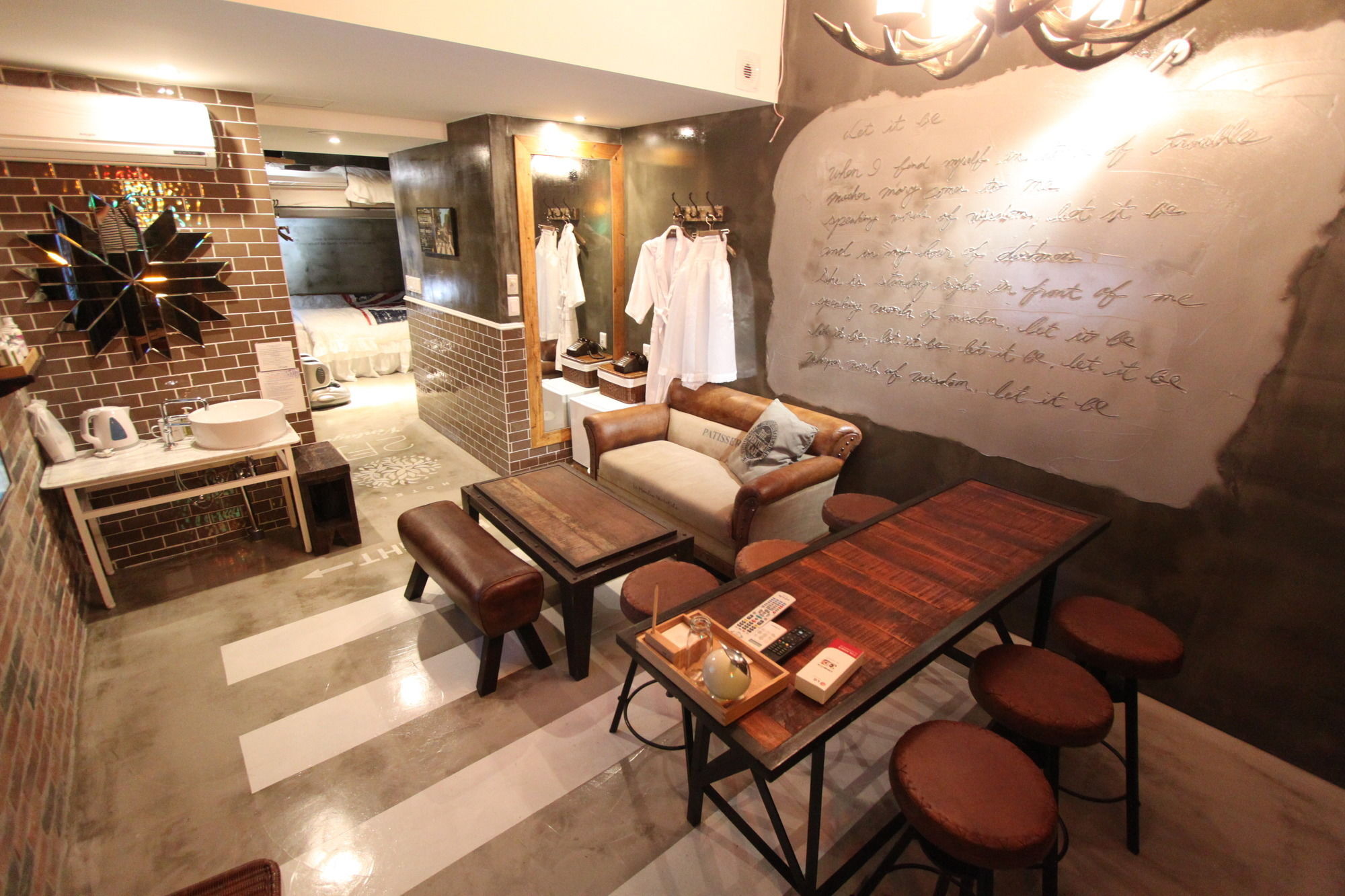 February Hotel Hwanggeum Tegu Kültér fotó