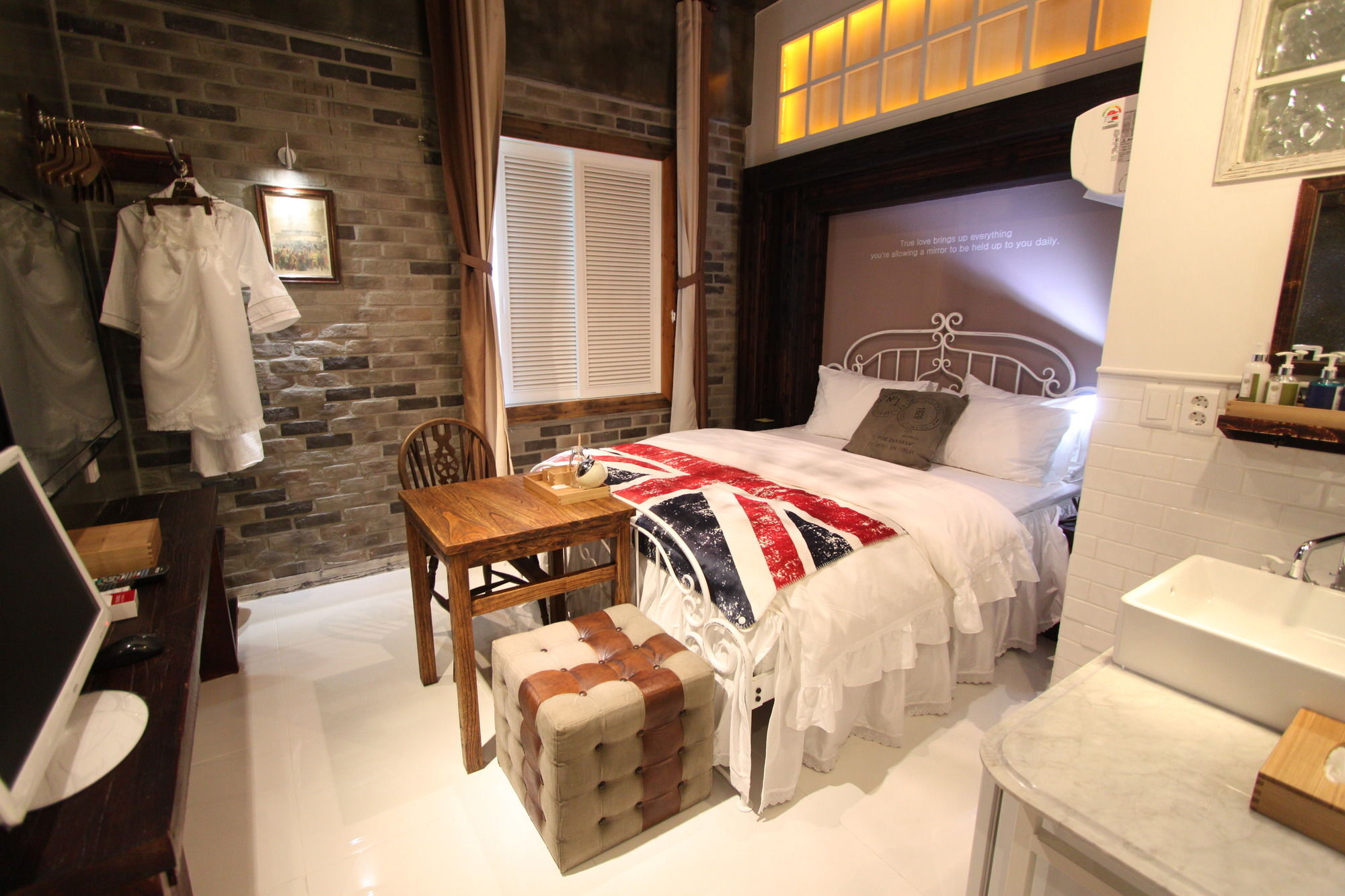 February Hotel Hwanggeum Tegu Kültér fotó